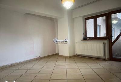 Apartament cu 3 camere decomandat, mobilat în Hala Centrală - 10