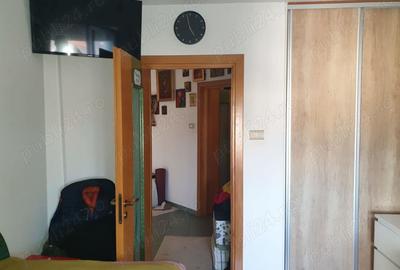 Apartament cu 4 camere decomandat în Oltenița - 5