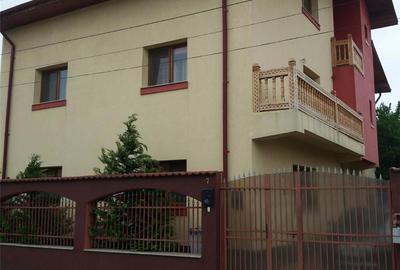 Casă cu 6 camere cu Teren 200 Mp în Brâncoveanu