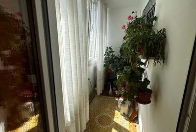 Apartament 3 camere decomandat - 2