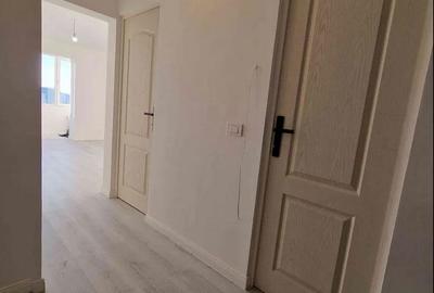 Titan Metrou Costin Georgian ,Etaj 7/10,Balcon,decomandat,mobilat si utilat - 6