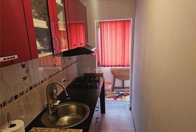 Resita, Garsoniera, Mobilata, Micro 4 - 8