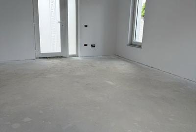 Casă cu 4 camere în Strejnicu