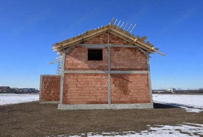 Casă cu 4 camere cu Canalizare în Moșnița Veche - 7