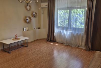 Apartament cu 2 camere decomandat în Sârbi - 4
