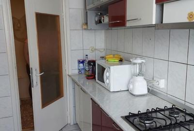 Apartament cu 2 camere decomandat în Pângărăcior - 3