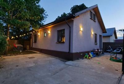 Casă cu 3 camere în Central