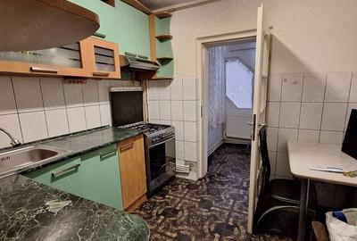 Apartament cu 2 camere decomandat în Piața Centrală - 4