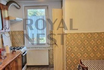 De inchiriat apartament cu 4 camere in Tractorul. De inchiriat apartament cu 4 camere in Tractorul. - 7