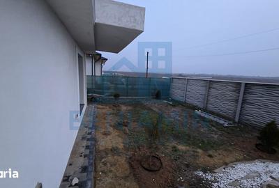 Casă cu 6 camere cu Teren 412 Mp în Central - 17