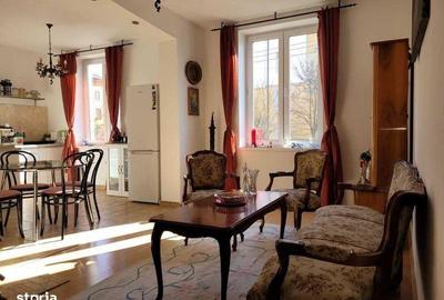 Apartament cu 3 camere în Petros