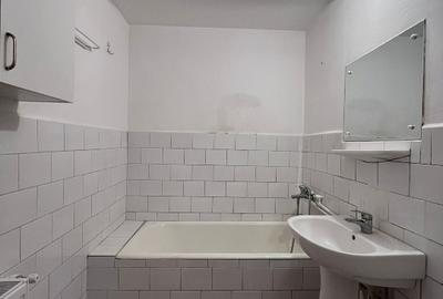 Apartament cu 3 camere decomandat în Central - 11