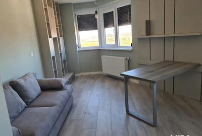 Apartament cu 4 camere decomandat în Soarelui - 6