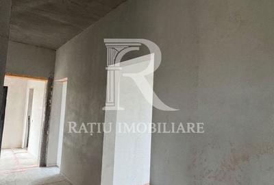 Casă cu 4 camere cu Teren 559 Mp în Girișu de Criș - 4