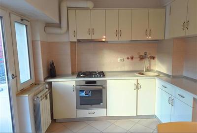 Garsonieră decomandată în 1 Mai - 8