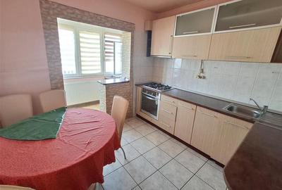 Apartament cu 2 camere decomandat în Valea Aurie - 3