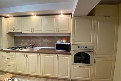 Apartament cu 3 camere decomandat în Central - 3