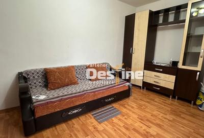 Garsoniera renovata complet, mobilata si utilata, centrala termica - Pascani - 3