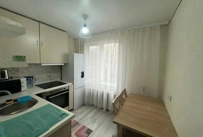 Garsonieră decomandată în Rahova