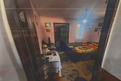 Casă cu 4 camere în Mircea Vodă - 8