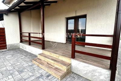 Casă cu 4 camere cu Teren 300 Mp în Cetate - 11