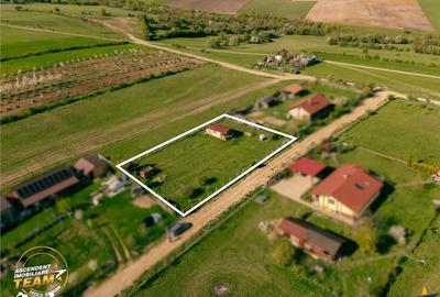 Teren de 1500 mp, în Valea Crișului - 5