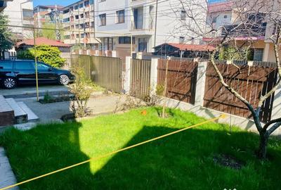Apartament cu 3 camere decomandat în Central - 13