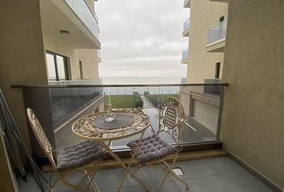 Studio | Vedere frontala spre lac | Solid House Butoaie | Termen lung - 2