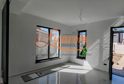 Casă individuală cu 4 camere cu Canalizare în Cristian - 7