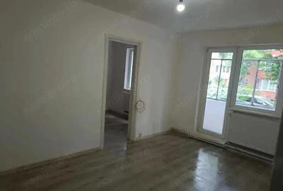 Dambu Pietros - Vanzare apartament 2 camere - Str. Petru Dobra - 2