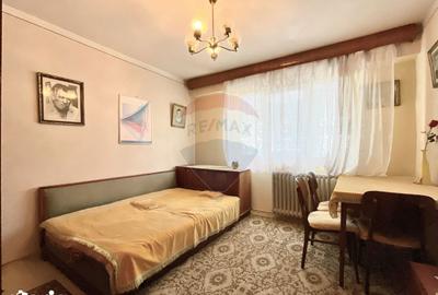 Apartament cu 3 camere decomandat, mobilat în Tomis I - 3