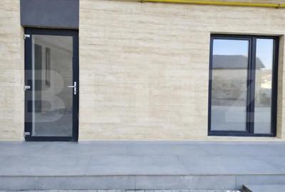 Spațiu comercial, de 37 mp, în Central - 5