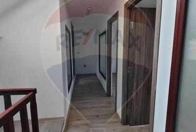 Casă cu 4 camere cu Teren 50 Mp în Blumăna - 19