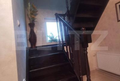 Casă cu 5 camere cu Teren 300 Mp în Rădăuți - 11