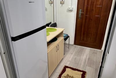 Garsonieră decomandată, mobilată în CET - 6