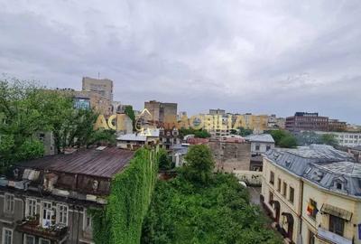 Garsonieră decomandată, mobilată în Universitate - 9