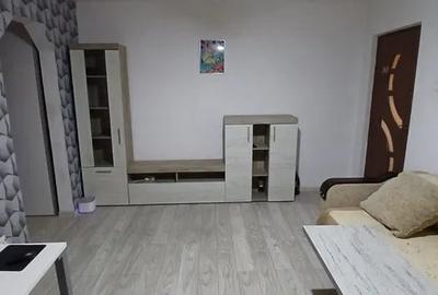 Apartament cu 2 camere semidecomandat, mobilat în Berceni - 1