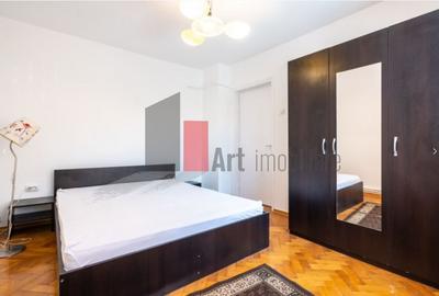 Vatra Luminoasa, apartament de 3 camere - 3