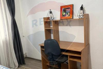 Apartament cu 2 camere de inchiriat in zona 1 Mai - 6