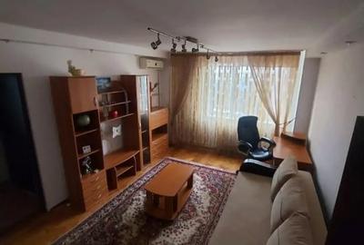 Apartament 3 camere, etajul 3, zona Kaufland Craiovei