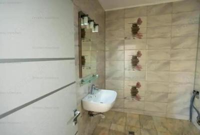 Vila cu Piscina P+2 487mp utili, teren 300mp, zona rezidentiala - 16