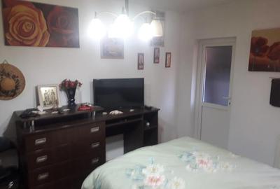 Inchiriez Casa, Zona Gara Veche, Piatra Neamt, 5 camere + bucatarie - 8