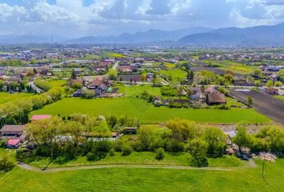 Teren de 13000 mp, în Stupini - 2