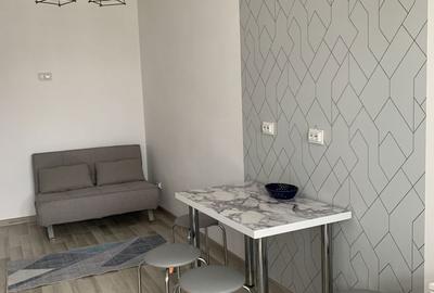 Apartament cu 2 camere decomandat în Central - 1
