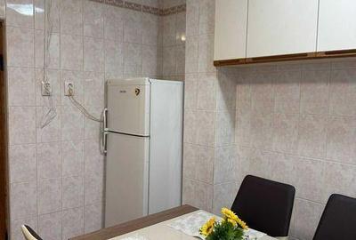 Apartament cu 2 camere decomandat, mobilat în Sebastian