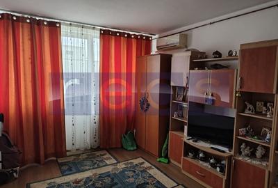 VANZARE 4 CAMERE I DECOMANDAT I METROU I ZONA PARCULUI DRUMUL TABEREI - 1