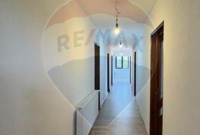 VILĂ IMPRESIONANTĂ DE VÂNZARE – BUGHEA DE SUS, ARGES - 18