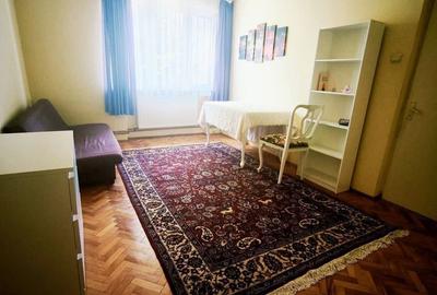 Apartament cu 2 camere, mobilat în Central