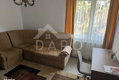 Apartament cu 3 camere decomandat în 22 Decembrie 1989 - 1