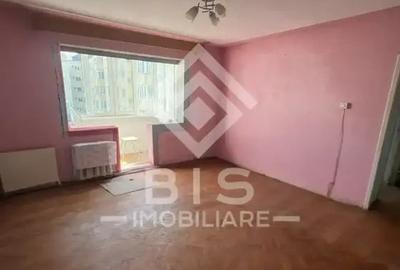 Apartament de vanzare 2 camere - Decebal - 2